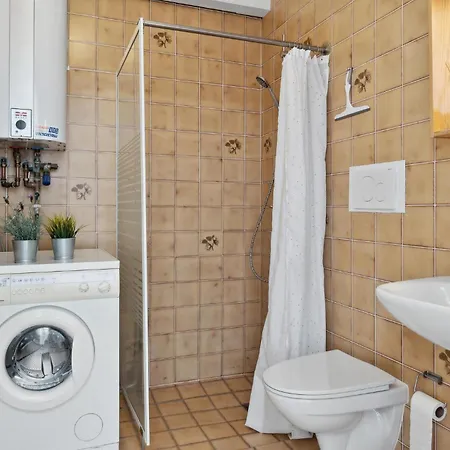 Pet Friendly In Romo With Indoor Swimming Pool Holiday home Sonderby (Romo)